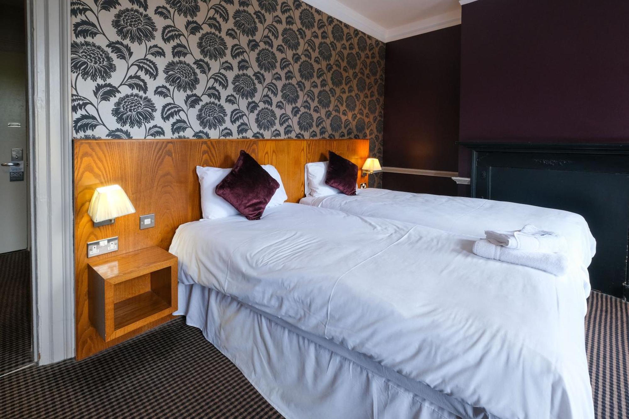 The Unicorn Hotel Wetherspoon リポン エクステリア 写真